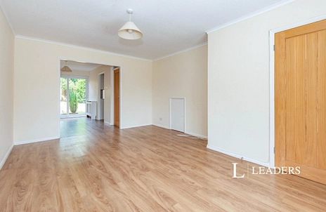 3 bedroom house to rent - Durfold Drive, Reigate, RH2 - Property View 3