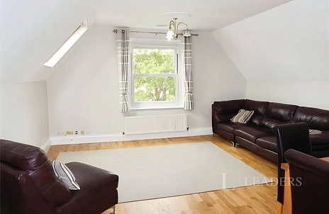 property to rent - London Road, Charlton Kings, Cheltenham, GL52 - Property View 2