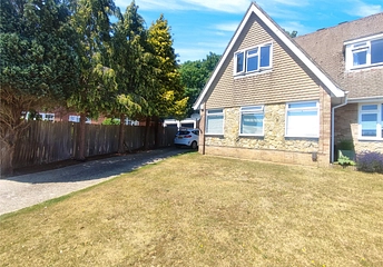 2 bedroom bungalow to rent - Cradock Place, Worthing, BN13 - Property View 1