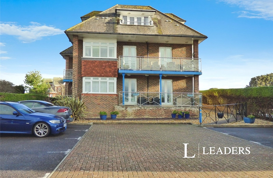 1 bedroom apartment to rent - Hendon Avenue, Rustington, BN16 - Property View 1