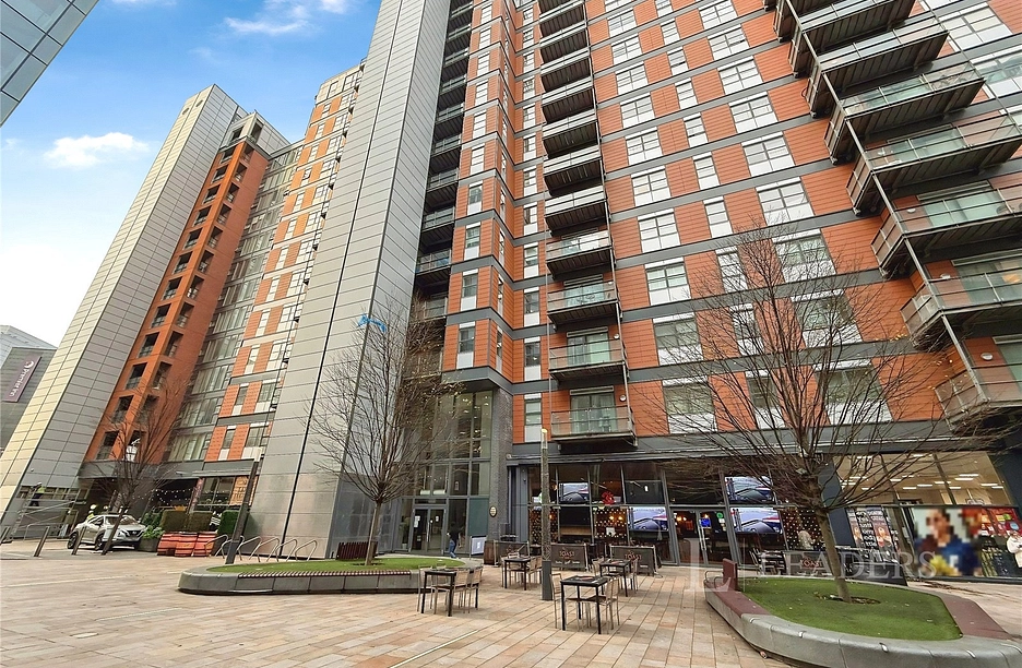 apartment to rent - West Point, Wellington Street, Leeds, LS1 - Property View 1