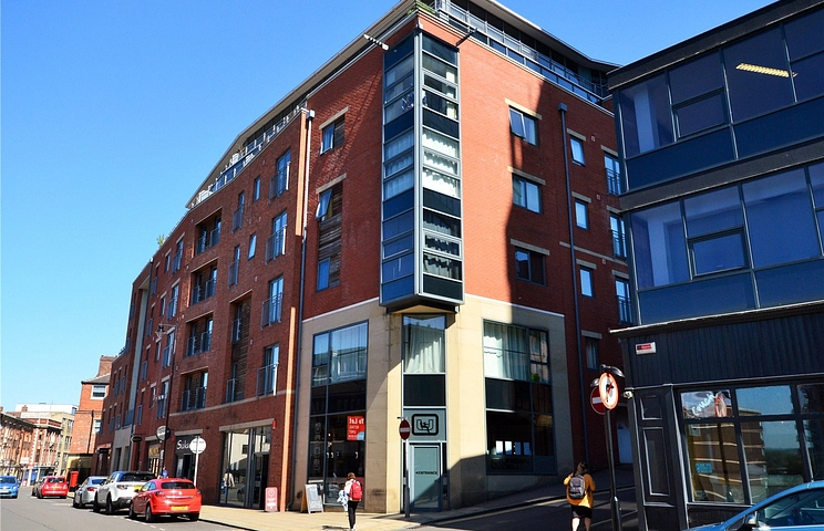 2 bedroom apartment to rent - The Chimes, 20 Vicar Lane, Sheffield, S1
