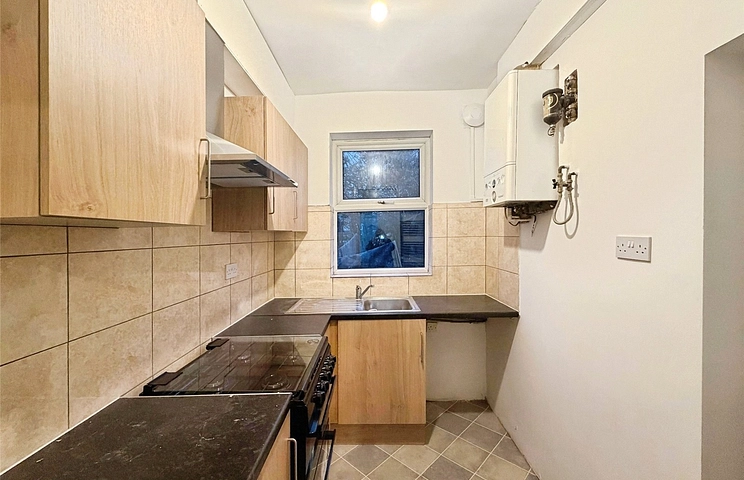 3 bedroom property to rent - Nidd Road East, S9