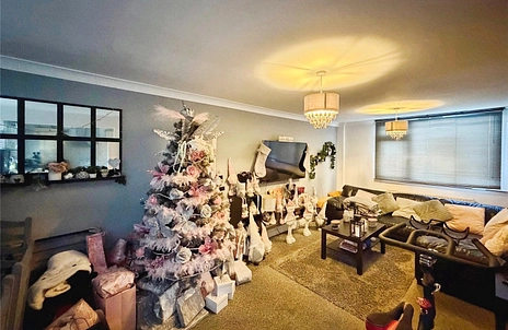 3 bedroom house for sale - First Avenue, Canvey Island, Essex, SS8 - Property View 3