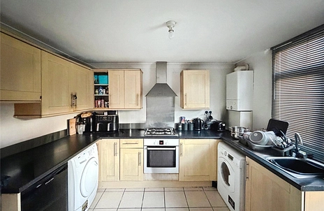3 bedroom house for sale - First Avenue, Canvey Island, Essex, SS8 - Property View 2