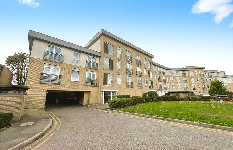 2 bedroom apartment for sale - Station Avenue, Southend-on-Sea, Essex, SS2