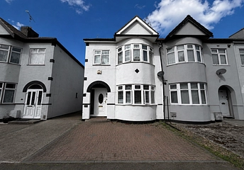4 bedroom house for sale - Stadium Road, Southend-on-Sea, Essex, SS2 - Property View 1