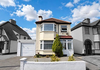 3 bedroom house for sale - St. Lukes Road, Southend-on-Sea, Essex, SS2 - Property View 1