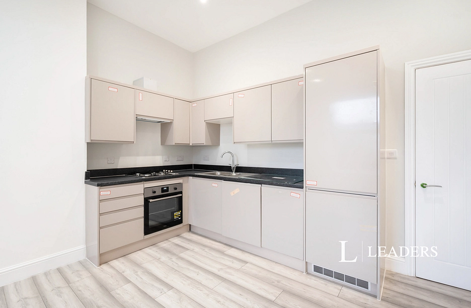 3 bedroom apartment to rent - Yarborough Road, Southsea, PO5 - Property View 1