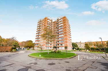 2 bedroom apartment to rent - Blount Road, Portsmouth, PO1