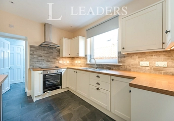 3 bedroom house to rent - Graham Road, Southsea, PO4 - Property View 1
