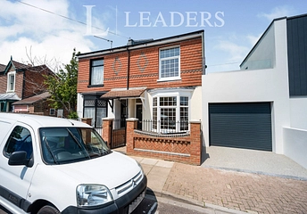 3 bedroom house to rent - Graham Road, Southsea, PO4 - Property View 1