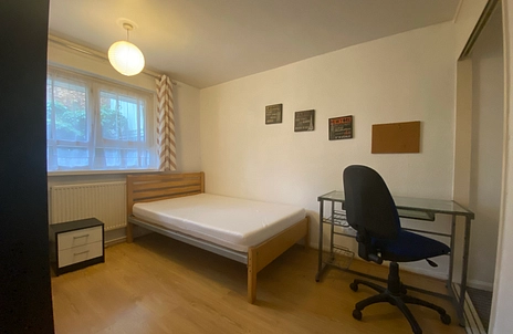 3 bedroom apartment to rent - Rednal House, 102 Greetham Street, Southsea, PO5 - Property View 3