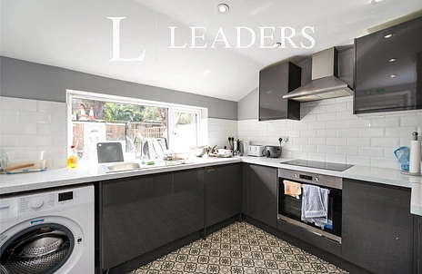 5 bedroom house to rent - Fawcett Road, Southsea, PO4 - Property View 2