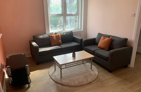 4 bedroom apartment to rent - Clarendon Road, Southsea, PO5 - Property View 2