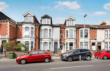 2 bedroom apartment to rent - Lawrence Road, Southsea, Hampshire, PO5 - Property View 2