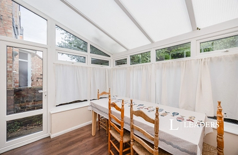 3 bedroom house to rent - Grayshott Road, PO4 - Property View 3