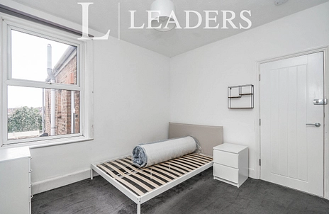 4 bedroom house to rent - Jessie Road, PO4 - Property View 3