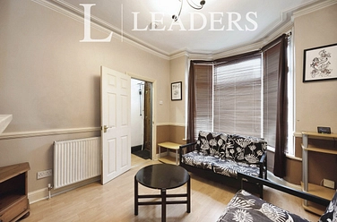 4 bedroom house to rent - Guildford Road, PO1