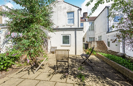 4 bedroom house to rent - Baileys Road, PO5 - Property View 2