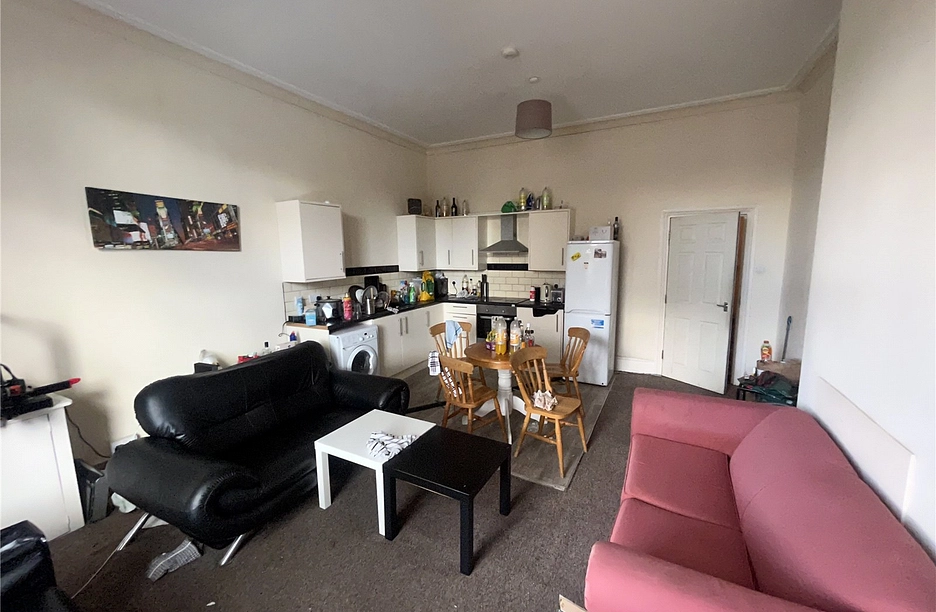 4 bedroom apartment to rent - Lake Road, Portsmouth, PO1 - Property View 1