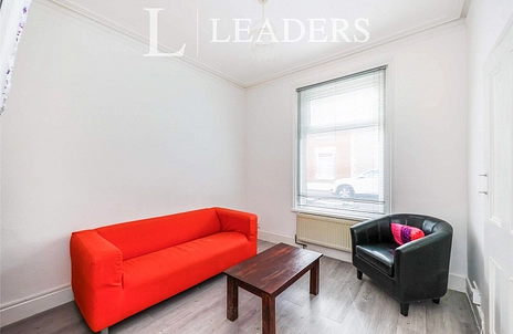 4 bedroom house to rent - Percy Road, PO4 - Property View 3