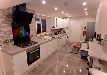 5 bedroom house to rent - Fraser Road, Southsea, PO5 - Property View 1