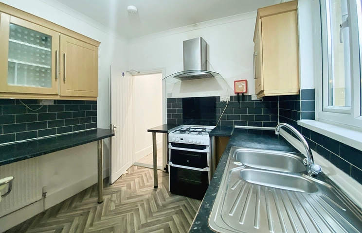 4 bedroom house to rent - Montgomerie Road, Southsea, PO5