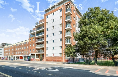 2 bedroom apartment to rent - Harbour Ridge, 163 Queen Street, Portsmouth, PO1