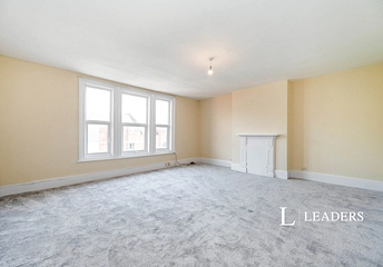 2 bed flat/apartment for rent in Elm Grove, Southsea, PO5