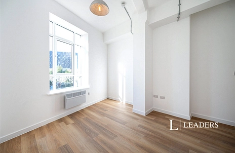 1 bedroom apartment to rent - Commercial Road, Portsmouth, Hampshire, PO1 - Property View 2