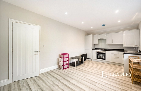 1 bedroom apartment to rent - 15 Yarborough Road, Southsea, PO5 - Property View 2