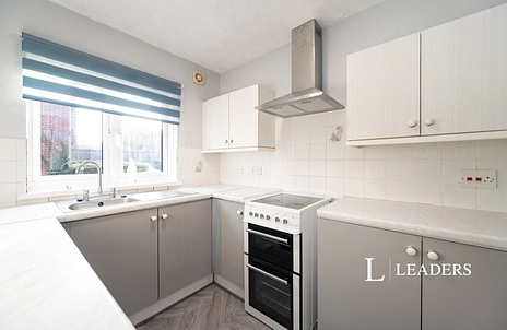 2 bedroom apartment to rent - Rowan Court, Southsea, Hampshire, PO4 - Property View 3