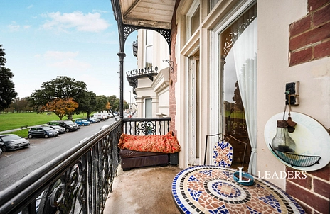 3 bedroom apartment to rent - Western Parade, Southsea, Hampshire, PO5 - Property View 3