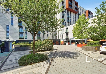 2 bedroom apartment to rent - Beaumont Court, 61-71 Victoria Avenue, Southend-on-Sea, SS2 - Property View 1
