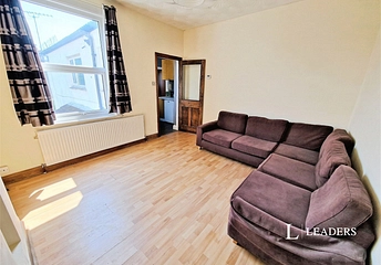 1 bedroom apartment to rent - St. Georges Park Avenue, Westcliff-on-Sea, SS0 - Property View 1