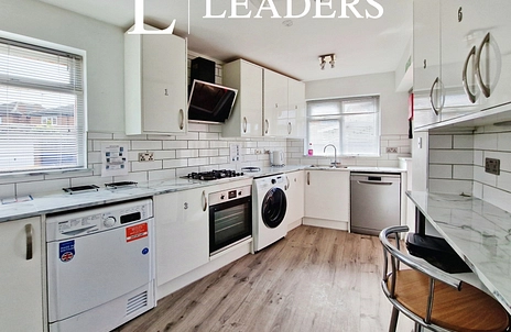 1 bedroom property to rent - Pugh Place, Stanford-le-Hope, Essex, SS17 - Property View 2