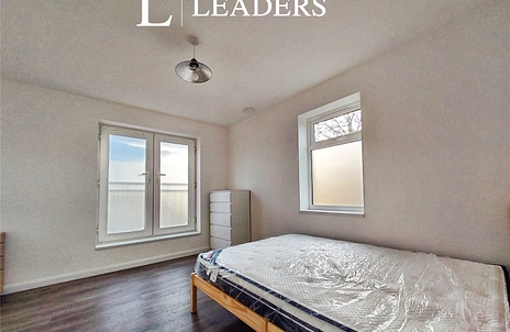 1 bedroom property to rent - Crouch Road, Grays, Essex, RM16 - Property View 2