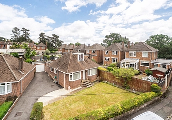 3 bedroom bungalow for sale - Garrick Gardens, Southampton, Hampshire, SO19 - Property View 1