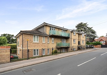 2 bedroom apartment for sale - Cobden Avenue, Southampton, Hampshire, SO18 - Property View 1