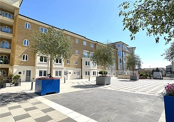 4 bedroom house for sale - Hamilton Quay, Eastbourne, East Sussex, BN23 - Property View 1