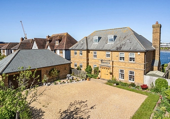 6 bedroom house for sale - Auckland Quay, Eastbourne, East Sussex, BN23 - Property View 1