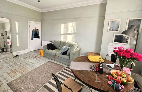 2 bedroom apartment to rent - Bridge Road, Southampton, SO19 - Property View 3