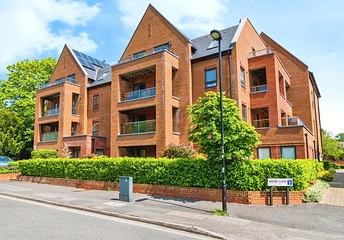 2 bedroom apartment to rent - Moore Close, Southampton, SO15 - Property View 1
