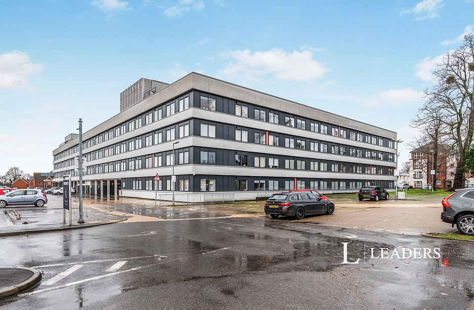 1 bedroom apartment to rent - Compass Point, 450 Romsey Road, Southampton, SO16 - Property View 1