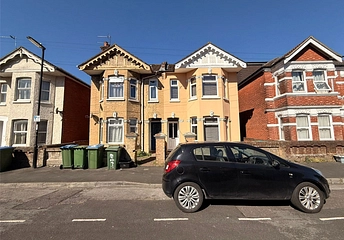 4 bedroom house to rent - Coventry Road, Southampton, Hampshire, SO15 - Property View 1