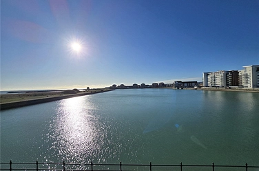2 bedroom apartment to rent - Macquarie Quay, Sovereign Harbour North, Eastbourne, BN23