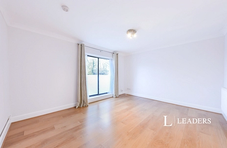 2 bedroom apartment to rent - Edmond Beaufort Drive, St. Albans, Hertfordshire, AL3 - Property View 2