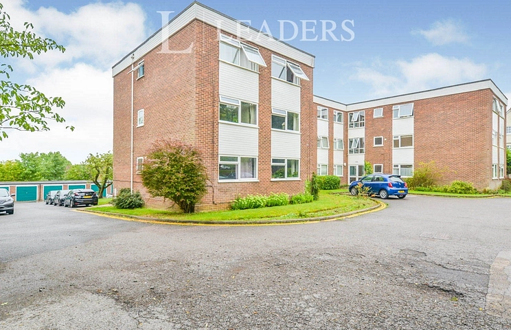 2 bedroom apartment to rent - Eastbury Court, Lemsford Road, AL1