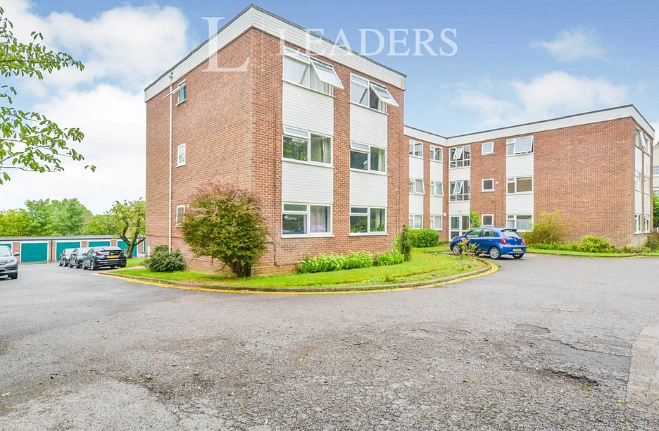 2 bedroom apartment to rent - Eastbury Court, Lemsford Road, AL1 - Property View 1